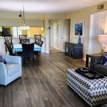 Sandcastles Condominium Complex Cocoa Beach Buitenkant foto